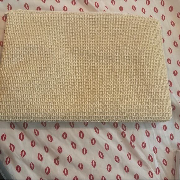 Beautiful Tann Dior wristlet/ toilet tree bag / night out bag - Picture 5 of 5